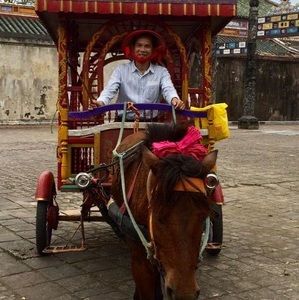 Meet your Posher, Pham